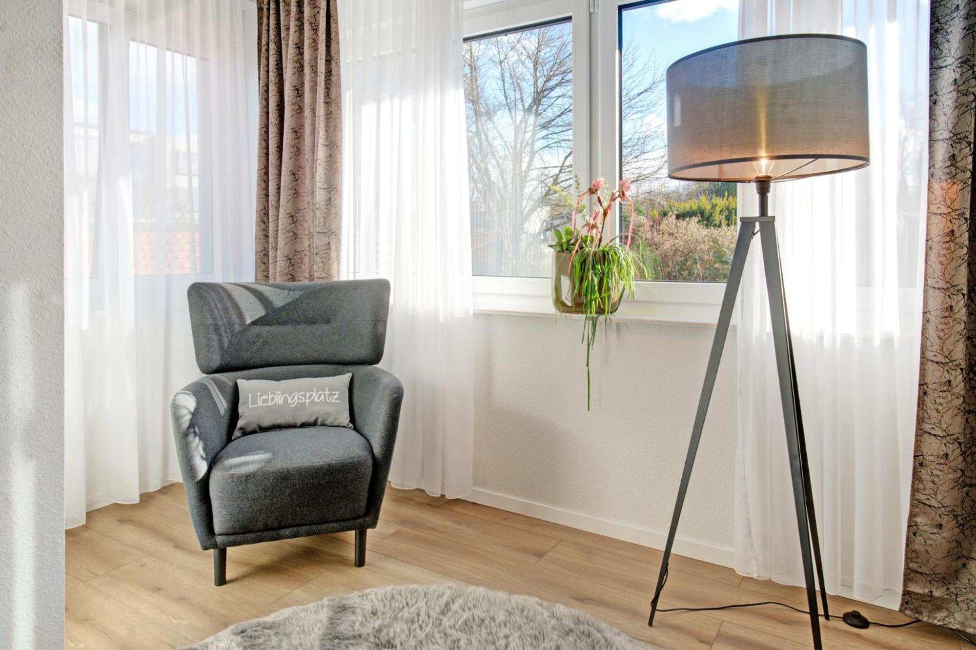 BlumenRaum Ferienwohnung 2 Καρλσρούη Εξωτερικό φωτογραφία